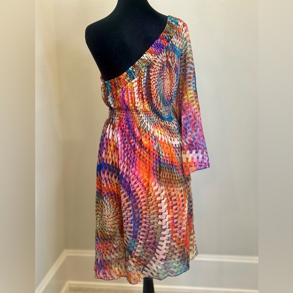 Asymmetrical Ruched Cocktail Dress - Picture 2 of 6